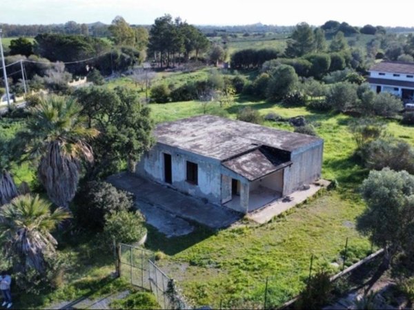 casa indipendente in vendita a Pula