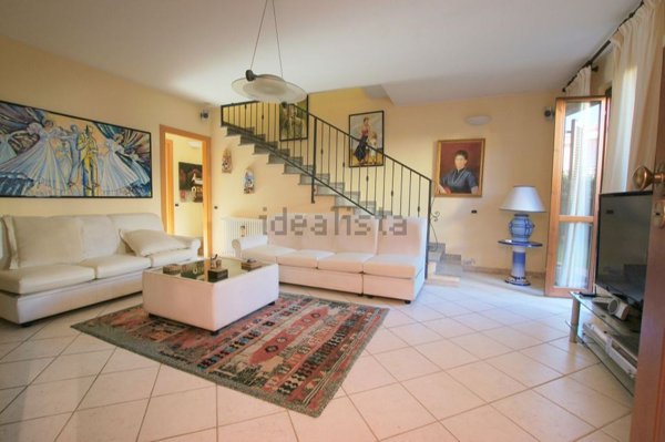 casa indipendente in vendita a Pula