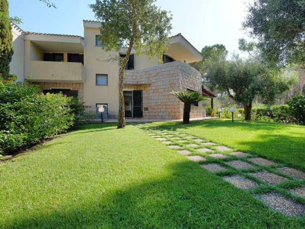 casa indipendente in vendita a Pula