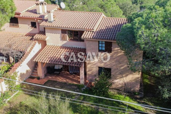casa indipendente in vendita a Pula