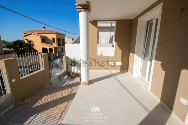 casa indipendente in vendita a Pula