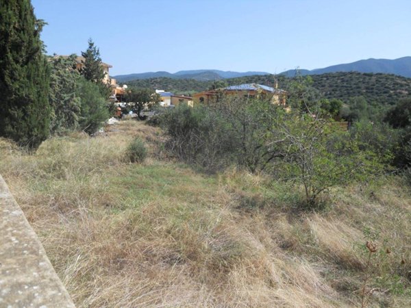 terreno edificabile in vendita a Quartu Sant'Elena in zona Capitana