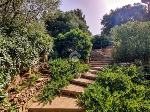 casa indipendente in vendita a Quartu Sant'Elena in zona Litorale