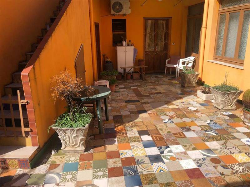 casa indipendente in vendita a Quartu Sant'Elena in zona Poetto di Quartu