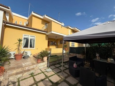 casa indipendente in vendita a Quartu Sant'Elena in zona Margine Rosso