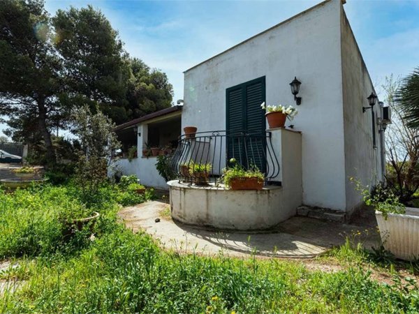 casa indipendente in vendita a Quartu Sant'Elena in zona Litorale