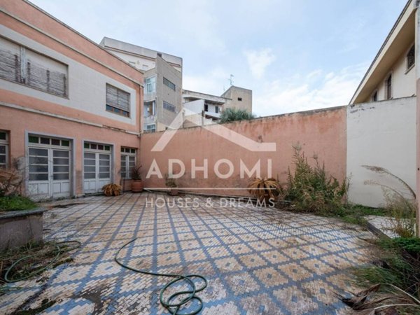 intera palazzina in vendita a Quartu Sant'Elena