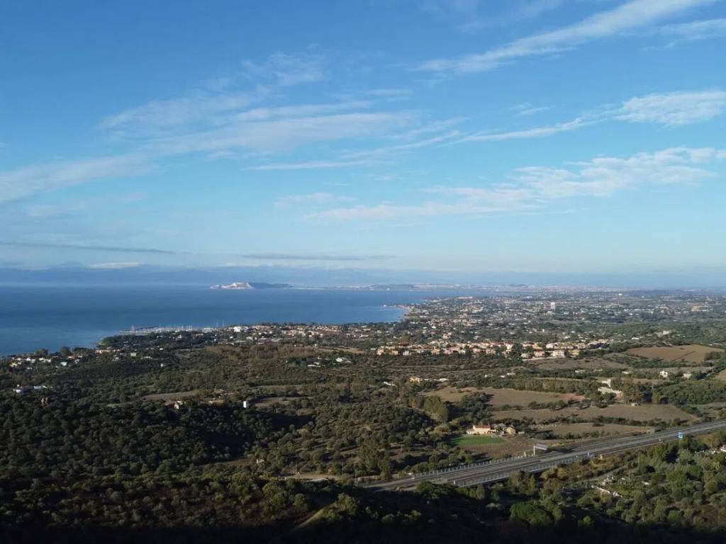 terreno agricolo in vendita a Quartu Sant'Elena in zona Capitana