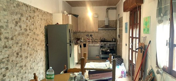 esavano in vendita a Quartu Sant'Elena in zona Centro Storico