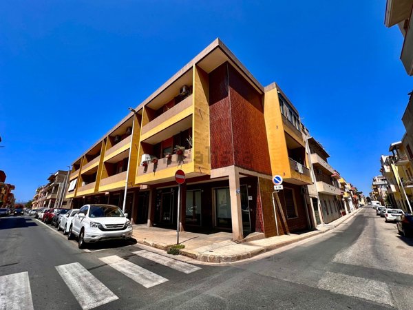 appartamento in vendita a Quartu Sant'Elena in zona Musicisti