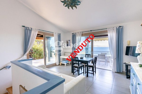 casa indipendente in vendita a Quartu Sant'Elena in zona Capitana