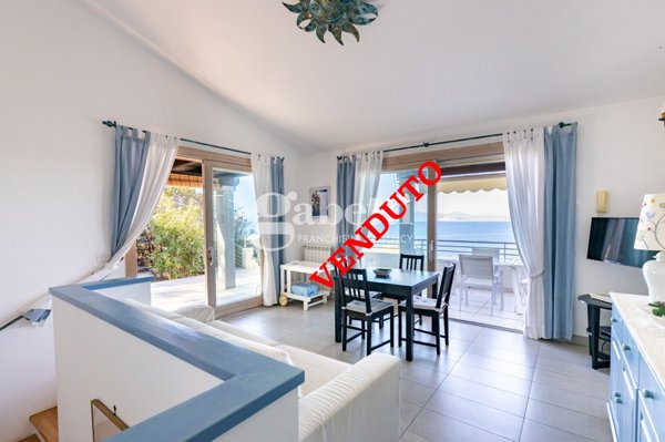 casa indipendente in vendita a Quartu Sant'Elena in zona Capitana