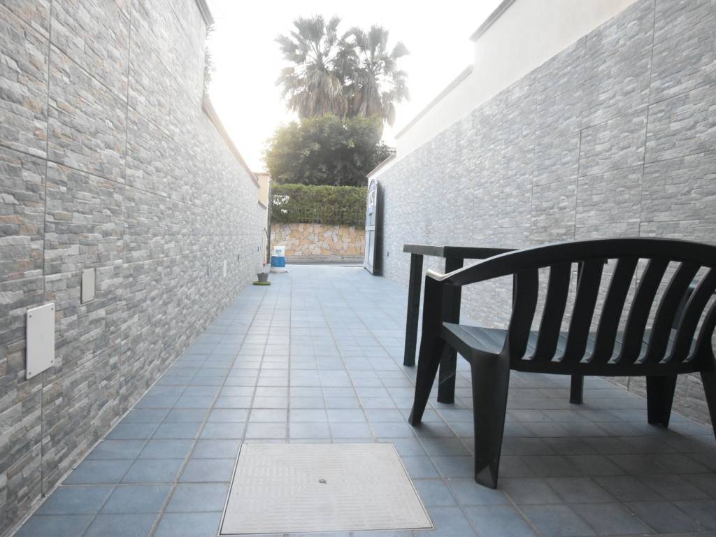 casa indipendente in vendita a Quartu Sant'Elena in zona Margine Rosso