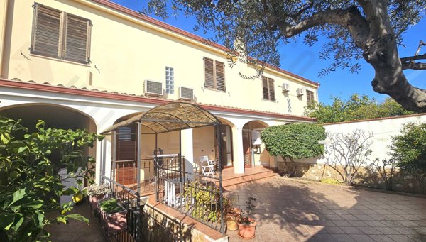casa indipendente in vendita a Quartu Sant'Elena