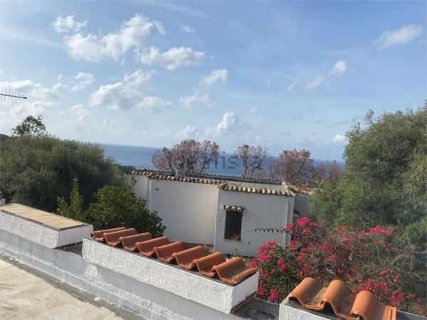 casa indipendente in vendita a Quartu Sant'Elena