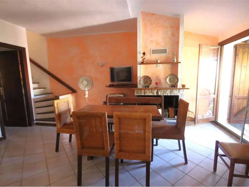 casa indipendente in vendita a Quartu Sant'Elena