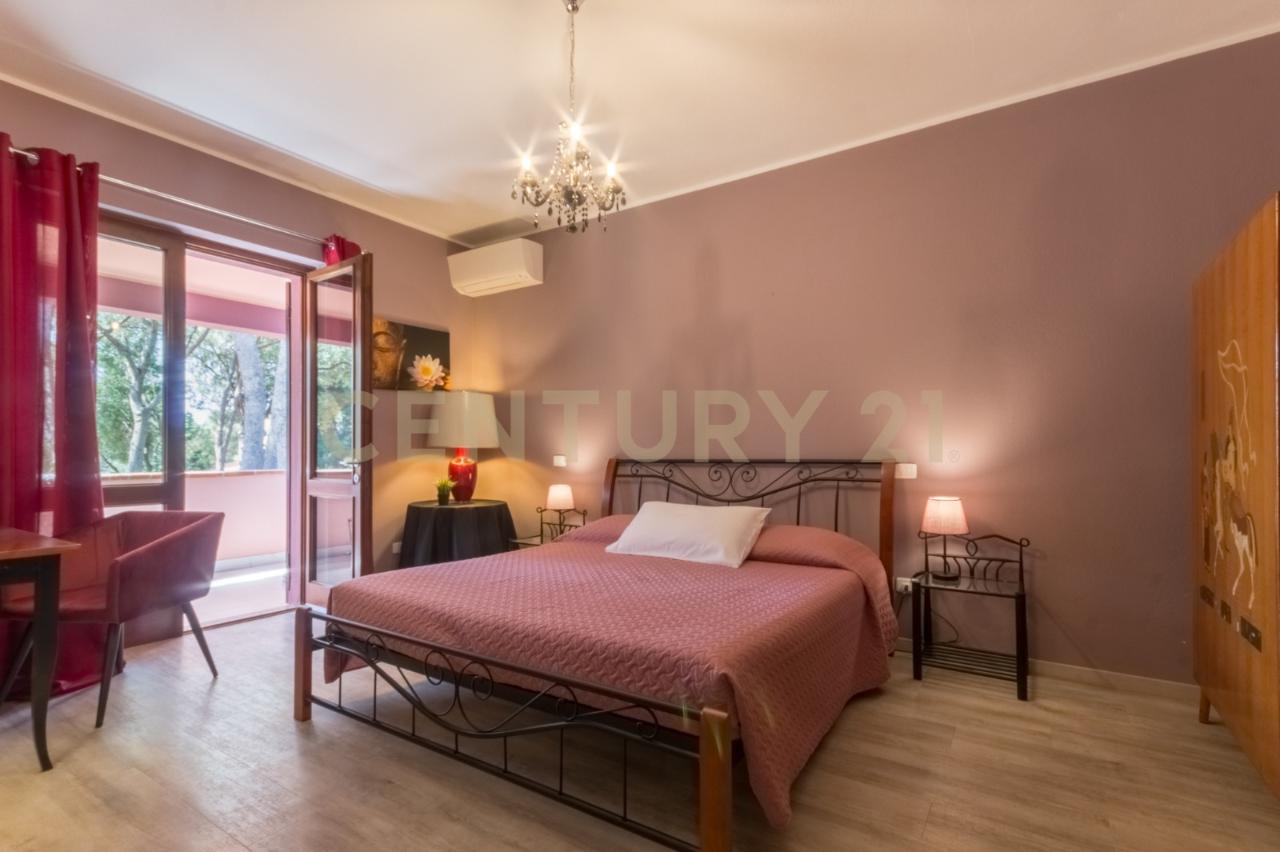 casa indipendente in vendita a Quartu Sant'Elena in zona Capitana