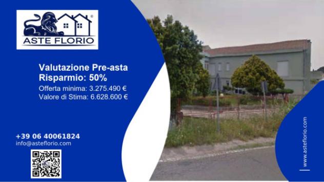 negozio in vendita a Quartu Sant'Elena in zona Capitana