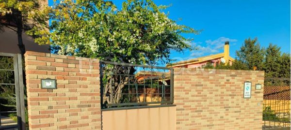 casa indipendente in vendita a Quartu Sant'Elena in zona Capitana