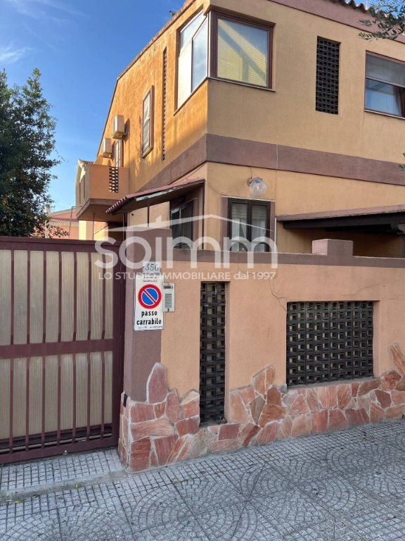 casa indipendente in vendita a Quartu Sant'Elena in zona Musicisti