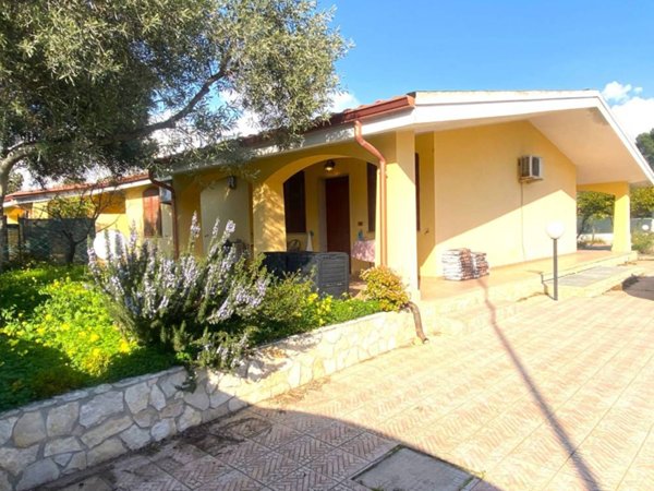 casa indipendente in vendita a Quartu Sant'Elena in zona Flumini di Quartu