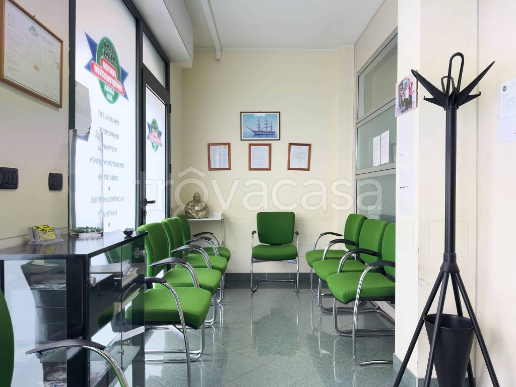 ufficio in vendita a Quartu Sant'Elena
