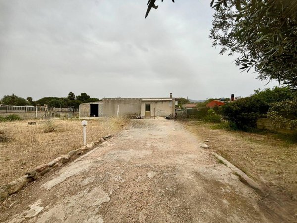 casa indipendente in vendita a Quartu Sant'Elena in zona Sant'Andrea