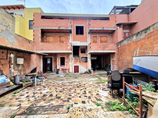 casa indipendente in vendita a Quartu Sant'Elena