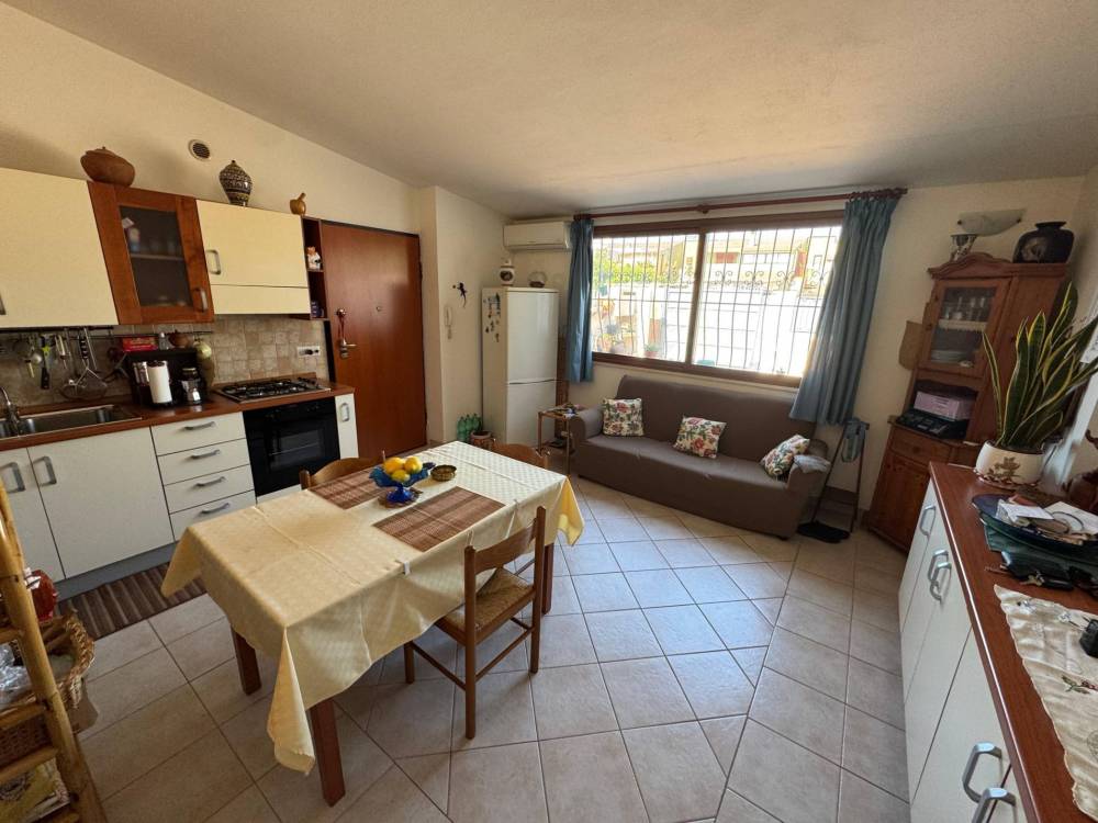 casa indipendente in vendita a Quartu Sant'Elena in zona Capitana