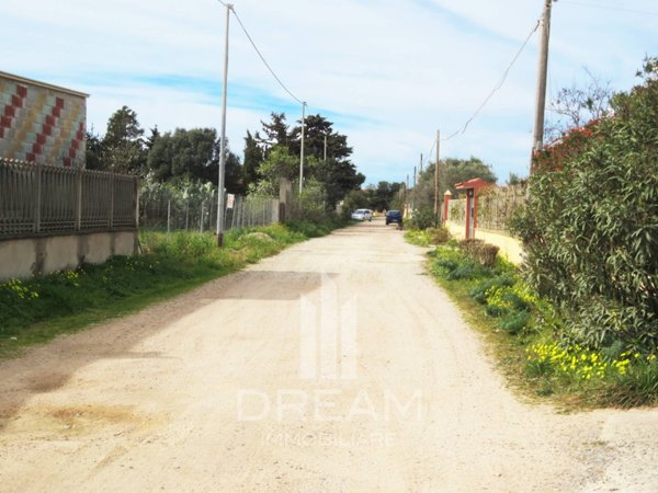 ufficio in vendita a Quartu Sant'Elena in zona Flumini di Quartu