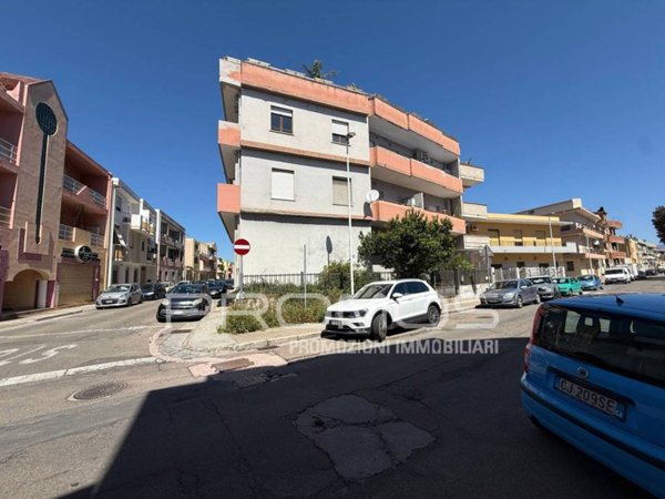 casa semindipendente in vendita a Quartu Sant'Elena in zona Musicisti