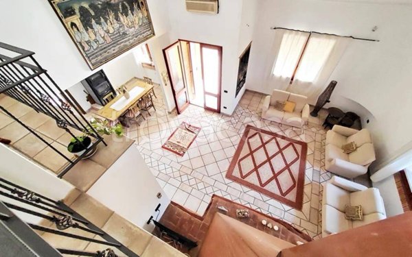 casa indipendente in vendita a Quartu Sant'Elena in zona Capitana