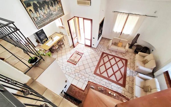 casa indipendente in vendita a Quartu Sant'Elena in zona Litorale