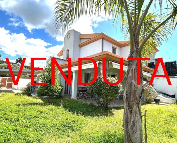 casa indipendente in vendita a Quartu Sant'Elena in zona Margine Rosso