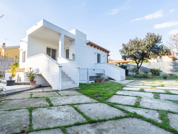 casa indipendente in vendita a Quartu Sant'Elena in zona Sant'Andrea