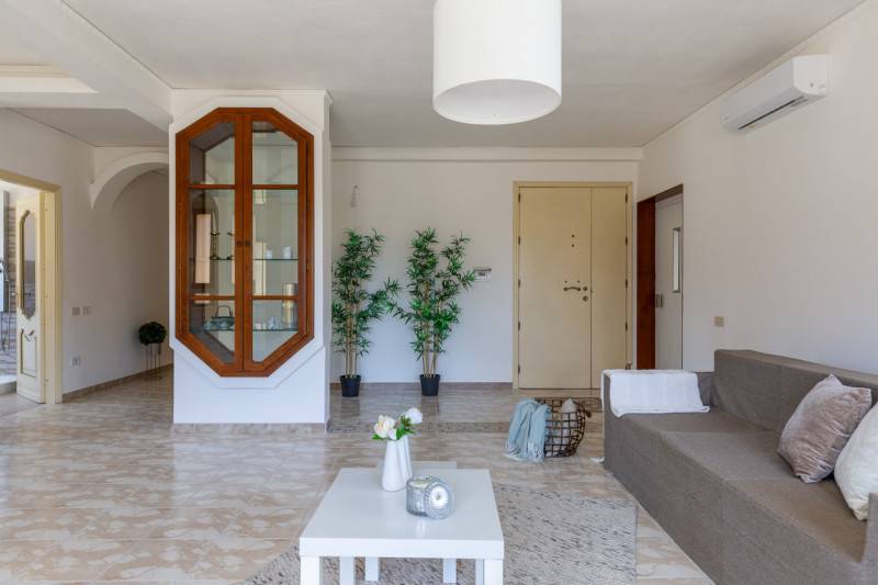casa indipendente in vendita a Quartu Sant'Elena in zona Poetto di Quartu