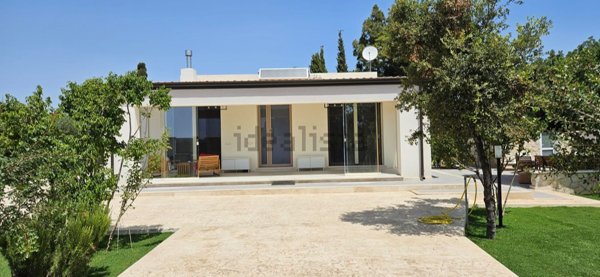 casa indipendente in vendita a Quartu Sant'Elena in zona Flumini di Quartu
