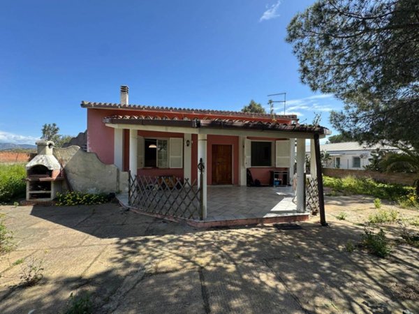 casa indipendente in vendita a Quartu Sant'Elena