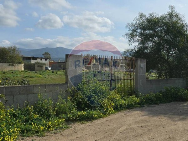 terreno agricolo in vendita a Quartu Sant'Elena in zona Foxi