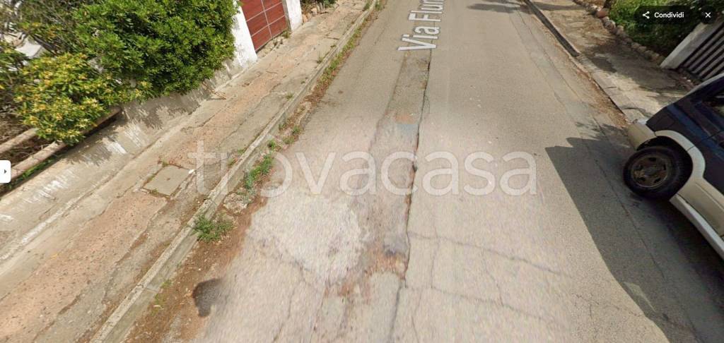 casa indipendente in vendita a Quartu Sant'Elena in zona Capitana
