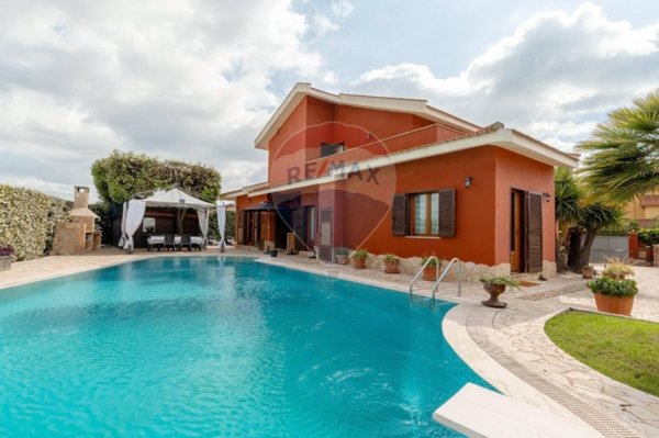 casa indipendente in vendita a Quartu Sant'Elena