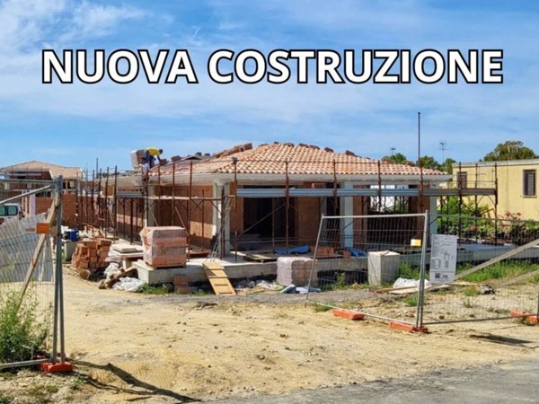 casa indipendente in vendita a Quartu Sant'Elena in zona Margine Rosso