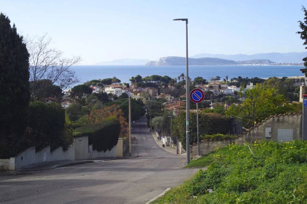 terreno edificabile in vendita a Quartu Sant'Elena in zona Poetto di Quartu