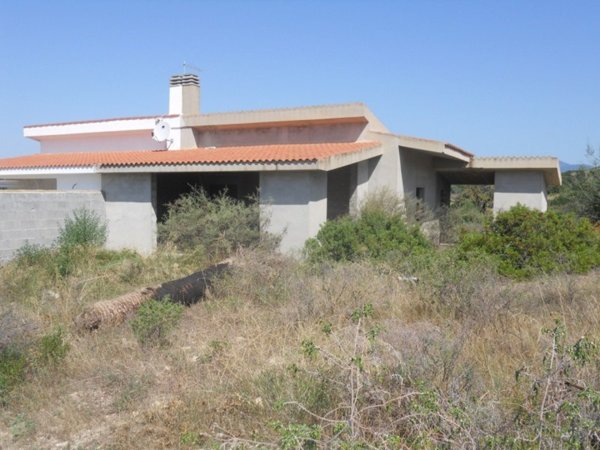 casa indipendente in vendita a Quartu Sant'Elena in zona Niu Crobu