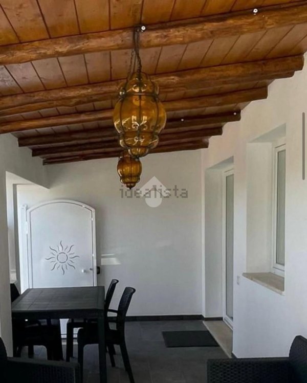casa indipendente in vendita a Quartu Sant'Elena in zona Litorale