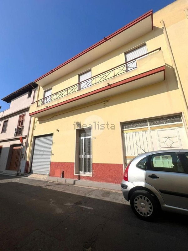 appartamento in vendita a Quartu Sant'Elena in zona Centro Storico