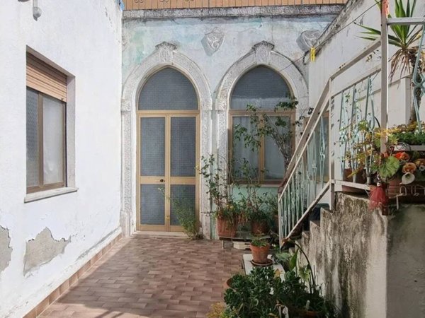 casa indipendente in vendita a Quartu Sant'Elena in zona Centro Storico