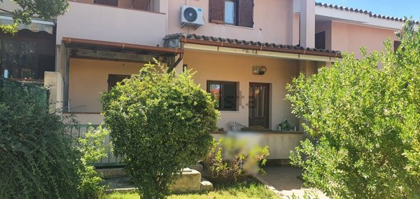 appartamento in vendita a Quartu Sant'Elena in zona Margine Rosso