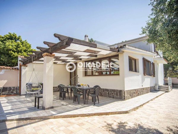 casa indipendente in vendita a Quartu Sant'Elena in zona Margine Rosso