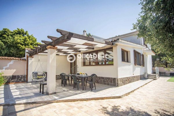 casa indipendente in vendita a Quartu Sant'Elena in zona Margine Rosso